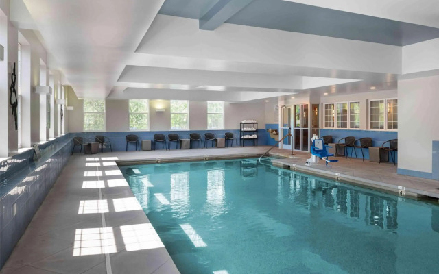 Holiday Inn Express St Albans by IHG