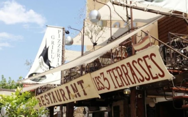 Hotel Restaurant Les 3 Terrasses