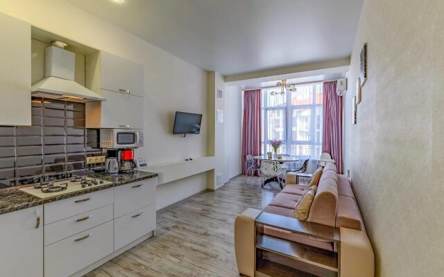 Apartments on Krymskaya street 22k19