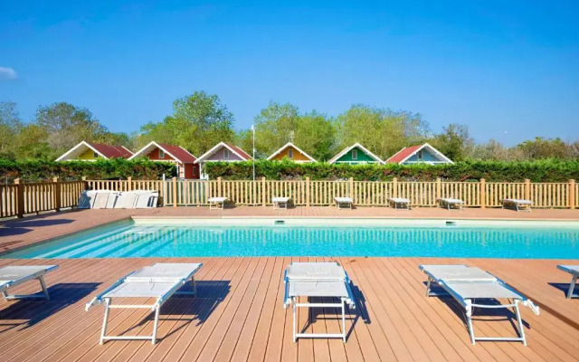 Camping Grande Italia Vulcano 4