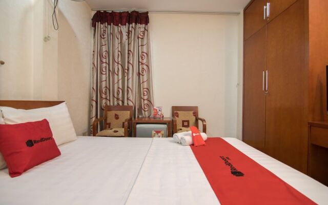 Reddoorz Near Hanoi Railway Station