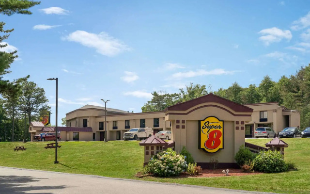 Super 8 by Wyndham West Greenwich/Providence