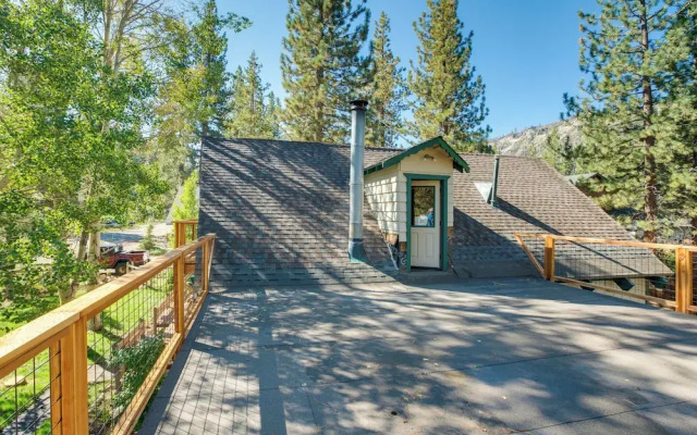 10 Mi to Lake Tahoe Beaches: Home w/ Pool Table