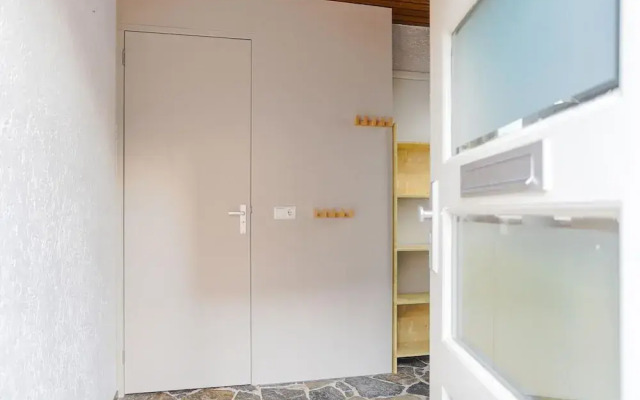 Vacation Home 450 m From the Beach