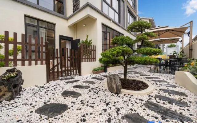 Tongyue Family Homestay with Pool Courtyard (Shanghai Jinshan North Station) – Outside – Shanghai