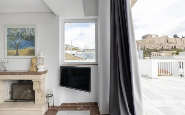 Massive 2-apartment Combo Unbeatable Acropolis Views Sleeps 9