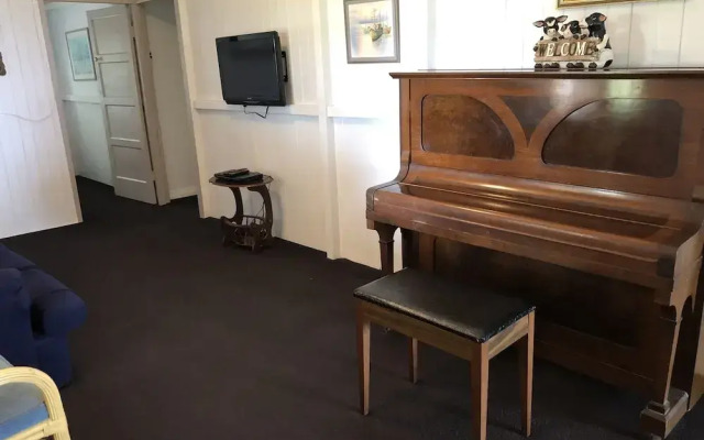 Top Cottage at Maleny