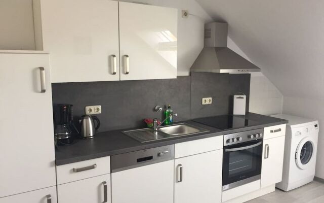 Apartment 28OM
