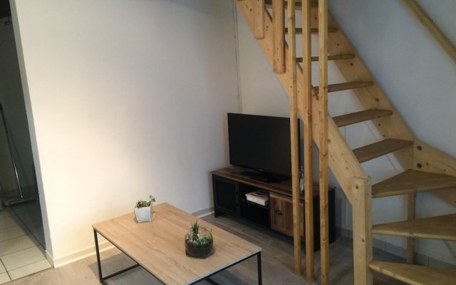 Apartment With One Bedroom In Monteux, With Wonderful City View And Wifi