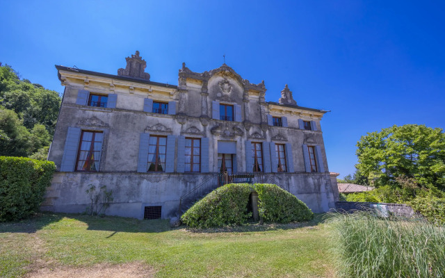 Villa Faccioli Deodara