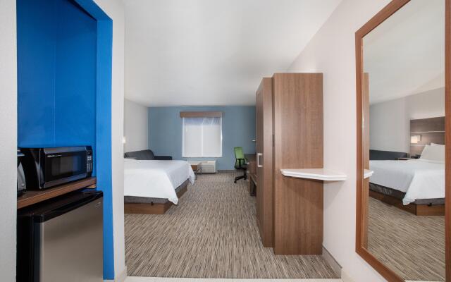Holiday Inn Express & Suites Chowchilla - Yosemite Park Area by IHG