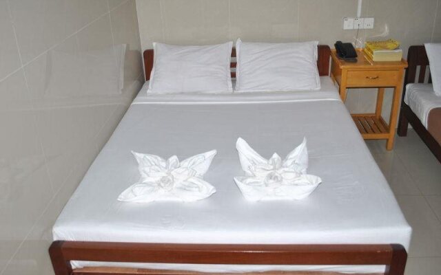 Royal Toe Hotel