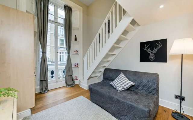 12 43 Clanricarde Gardens