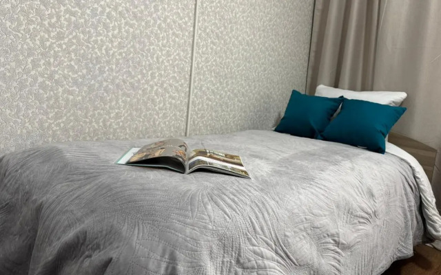 Yousinn на улице Одоевского 1/2