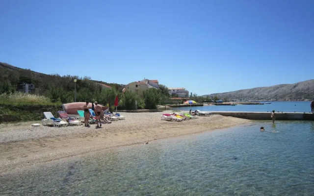 Seaview Apartment in Dalmatia With Balcony