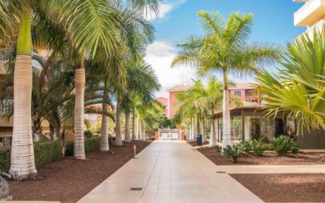 Apartment In Palm Mar Pm 195