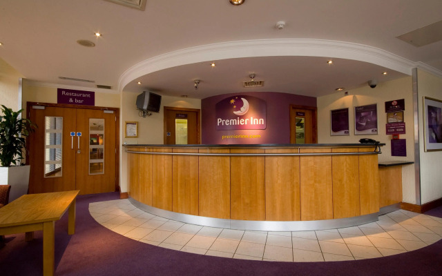 Premier Inn Lauriston Place