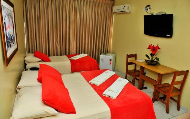 Max Hotel