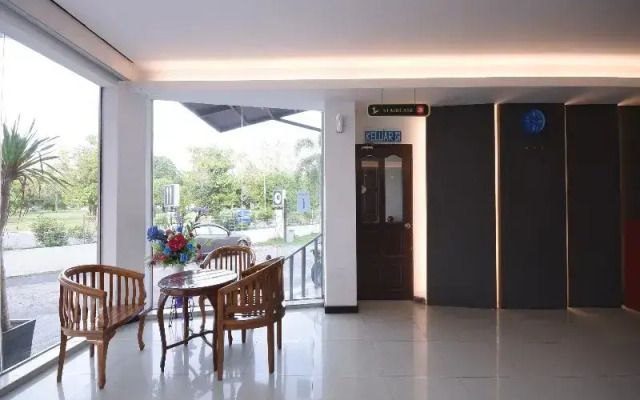 OYO 1148 Kenyalang Suite