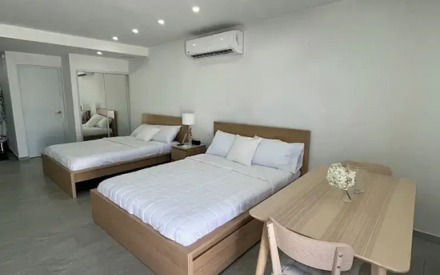 Sea Breeze Tunnel Hideaway 7