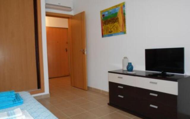Albufeira Lovely new Apartment W/ Pool