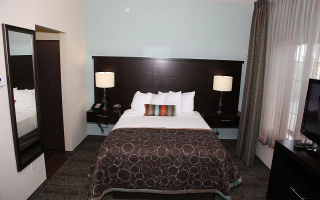 Staybridge Suites Lincoln Northeast by IHG