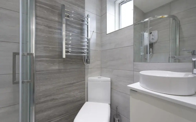 Rentaly London - Green Lanes - Studio 2