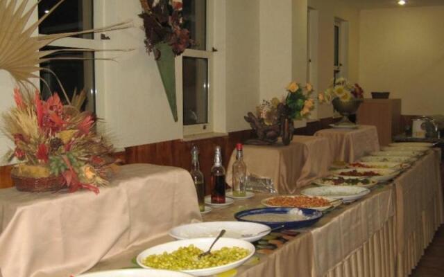 Club Park Marina Hotel