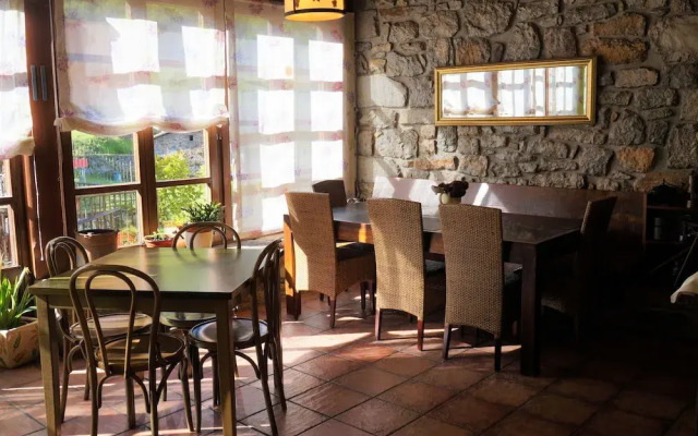 Hotel Rural Palacio Fernández Heres