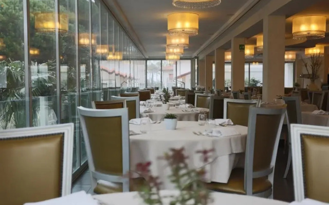 Hotel Caribia Pinarella