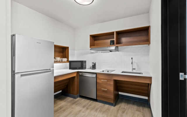 Everhome Suites Chandler Phoenix Fashion Center