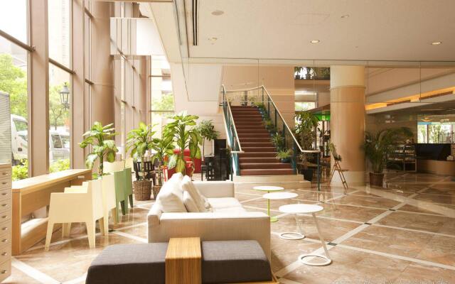 Takarazuka Washington Hotel