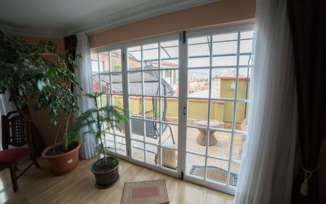La Colina Bed and Breakfast