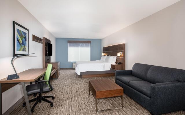 Holiday Inn Express & Suites Chowchilla - Yosemite Park Area by IHG
