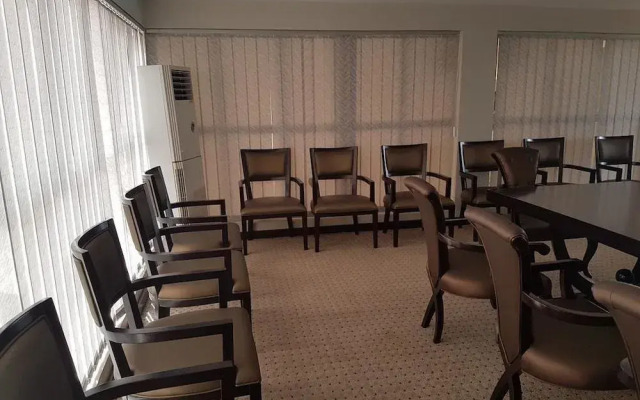 Check Inn Hotel Abuja