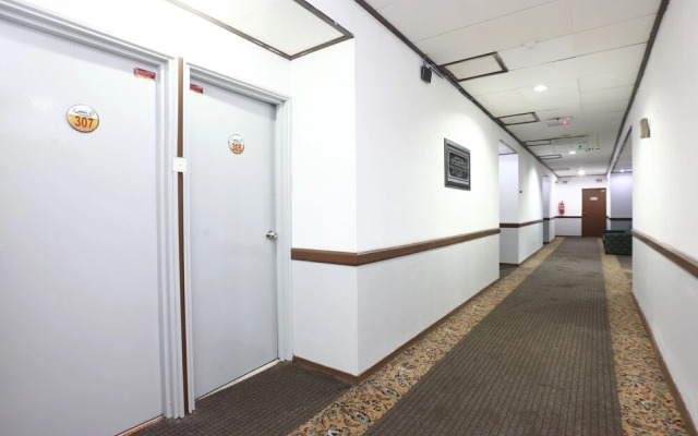 OYO 89489 Al Ansar Hotel