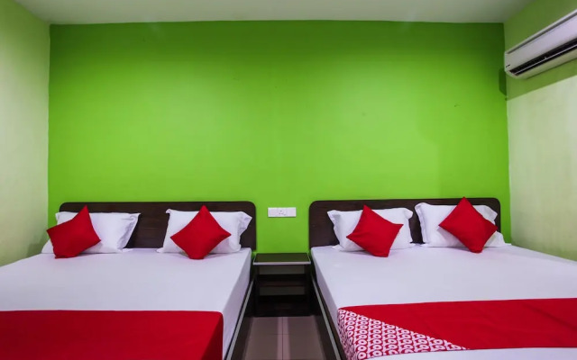 OYO 89539 Hotel Siswa