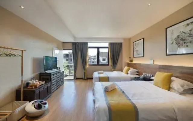 Huaxili Hostel
