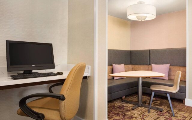 Residence Inn by Marriott Folsom Sacramento