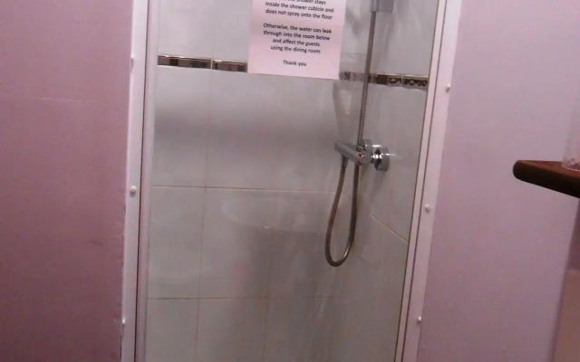 Shore Stay Guest House