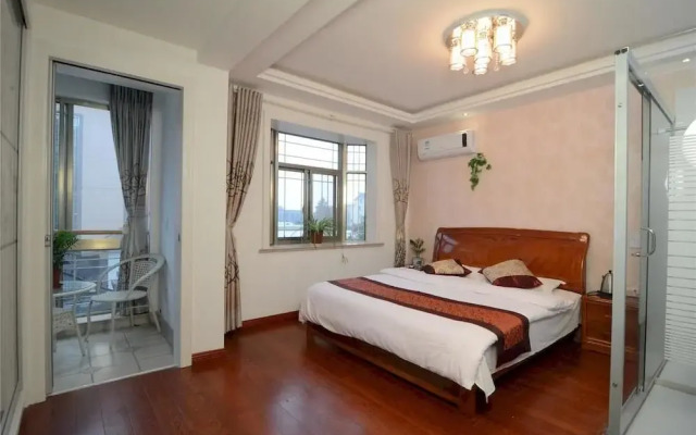 Xinyi Inn