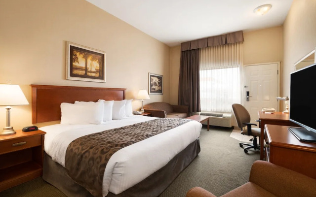Ramada Clairmont/Grande Prairie