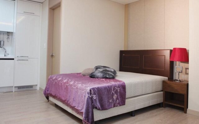 EZ Rent House Residence