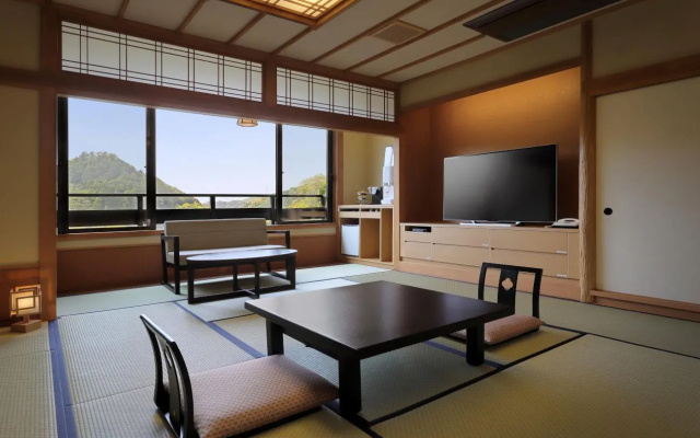 Ryokusuitei – Guest Rooms – Kamogawa