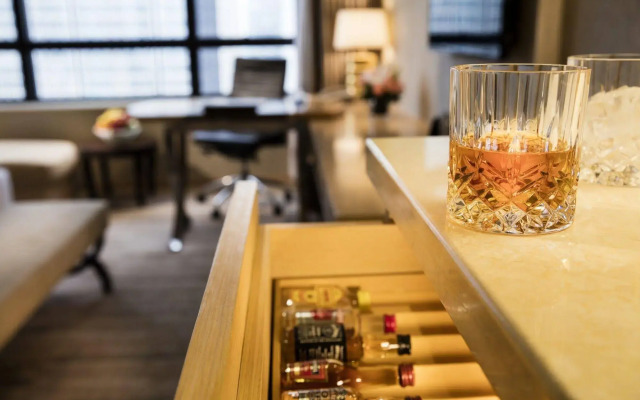 Gloucester Luk Kwok Hong Kong