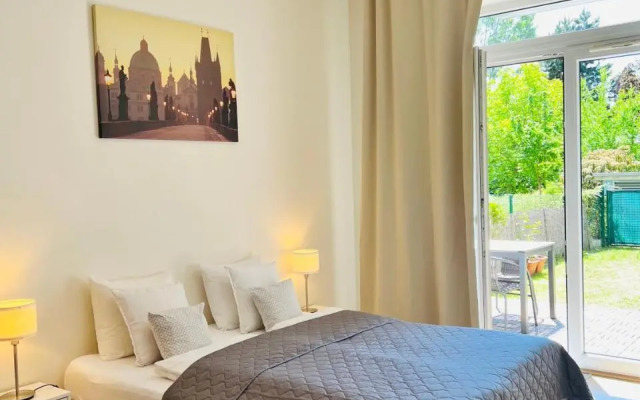 Maria Apartments - Free Parking