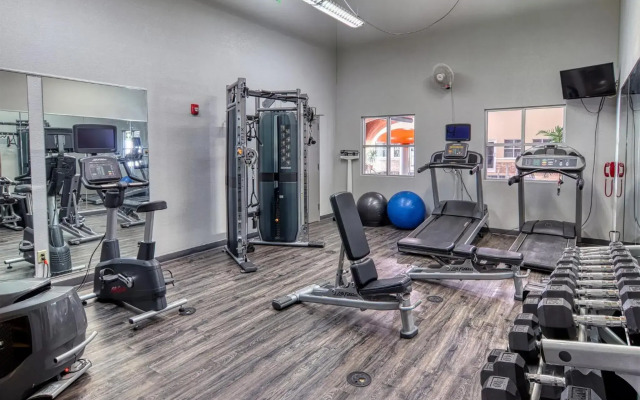 Holiday Inn Detroit Lakes by IHG