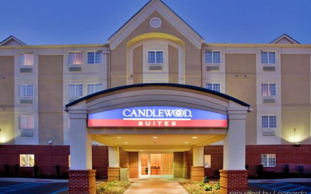 Candlewood Suites Virginia Beach Town Center, an IHG Hotel