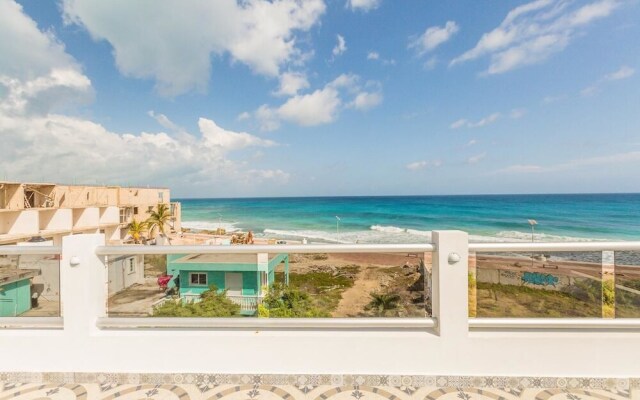 Casitas de Paloma 2nd Floor Studio by Skyrun