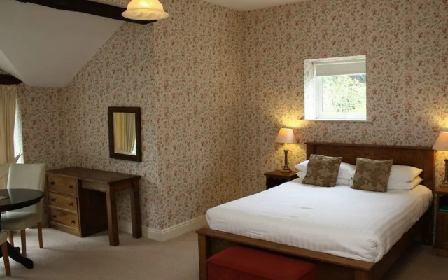 Woodhill House